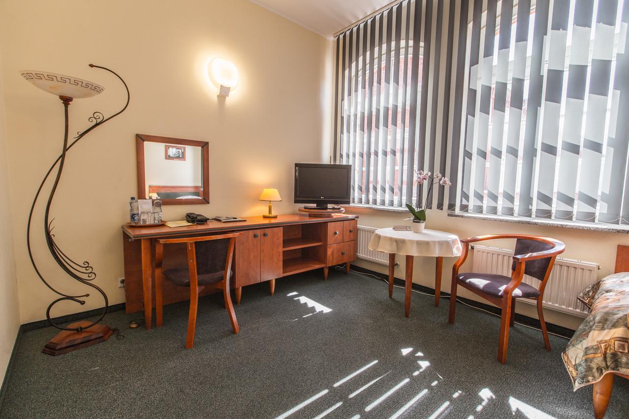 Hotel Rycerski Szczecin Luaran gambar