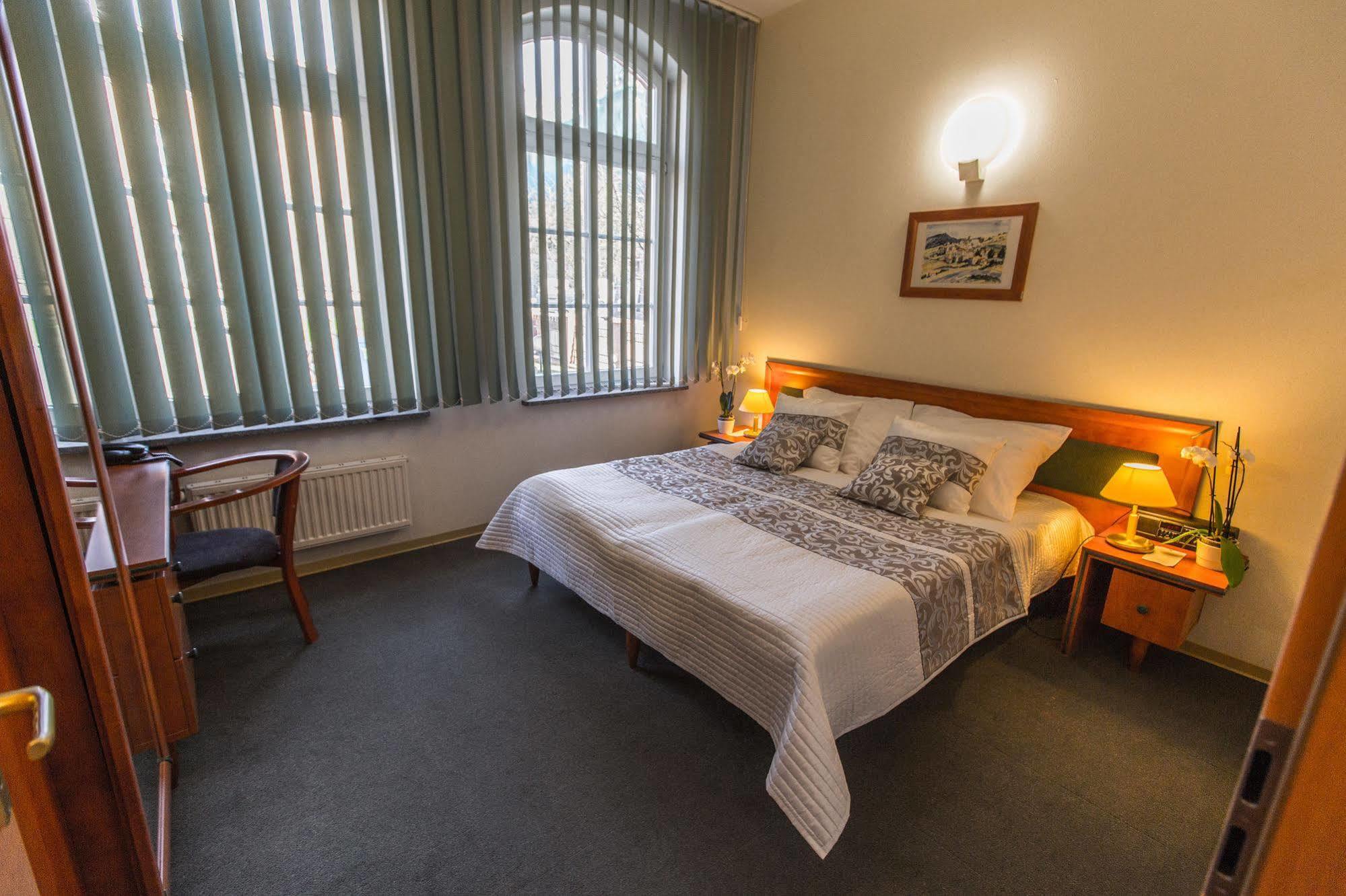 Hotel Rycerski Szczecin Luaran gambar