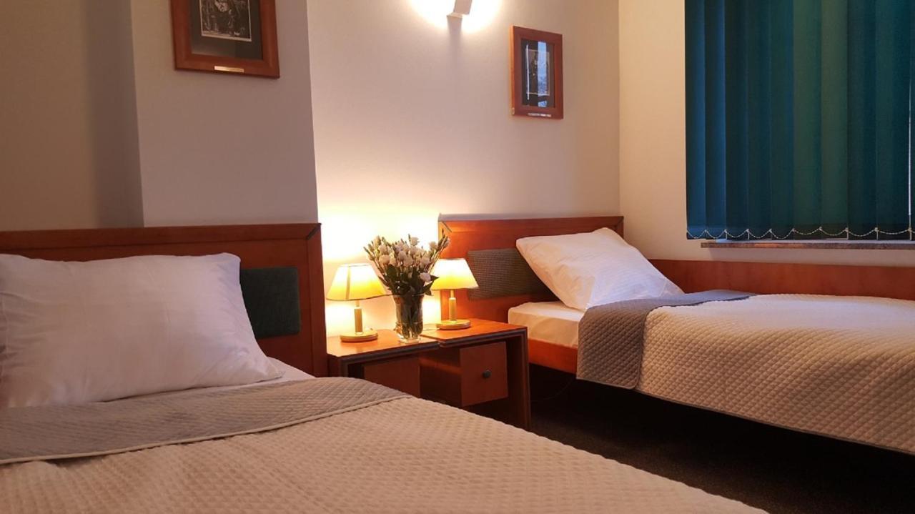 Hotel Rycerski Szczecin Luaran gambar